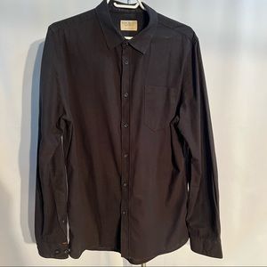 Mens Nudie Jeans black L/S shirt. Size (L) regular fit. 100% cotton.